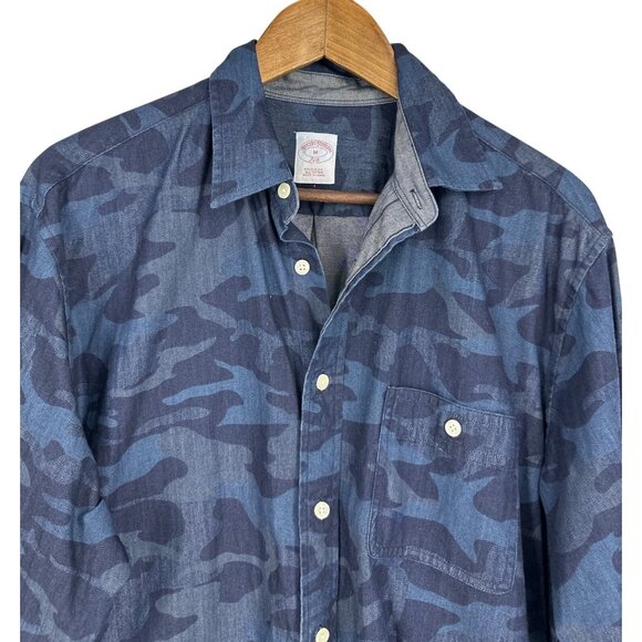 Brooks Brothers Mens Camouflage Button-Up Regular Fit Shirt Size M - Picture 2 of 12